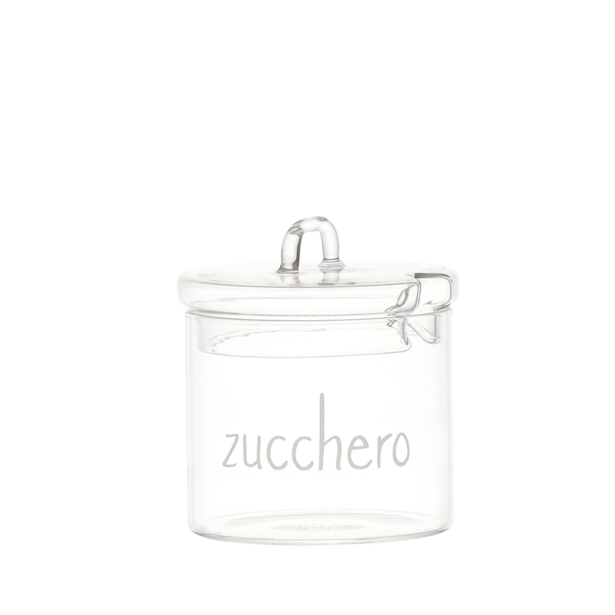 zuccheriera in vetro borosilicato trasparente Il coperchio è dotato di un comodo incavo per il cucchiaino. Dimensioni: ø 9 x h 11 cm. In negozio e online su tuttochic.live