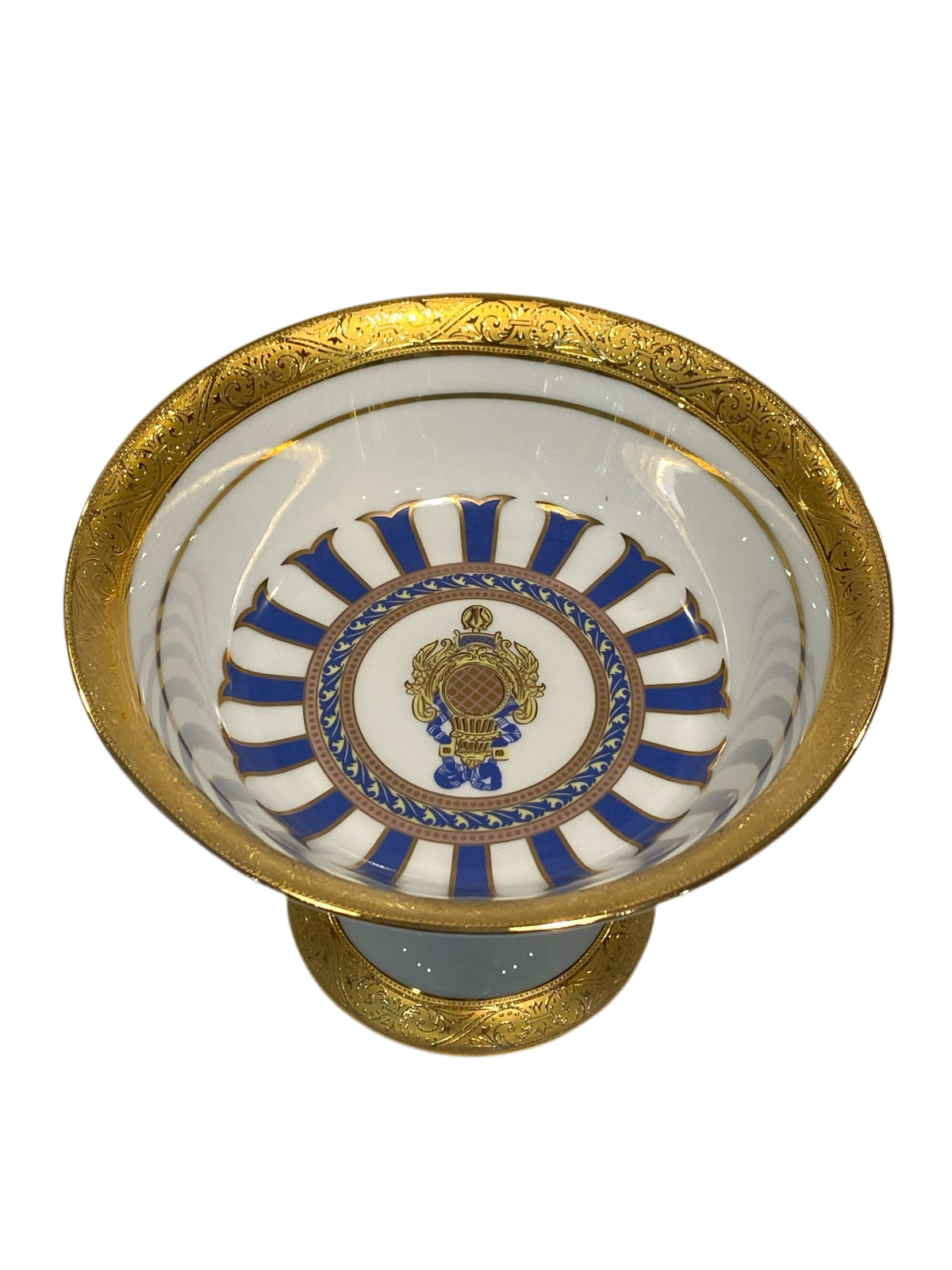 Alzata tonda in porcellana Limoges con decoro in oro zecchino e blu. Dimensioni: cm ø 18,5 x h 13,5. In negozio e online su tuttochic.live