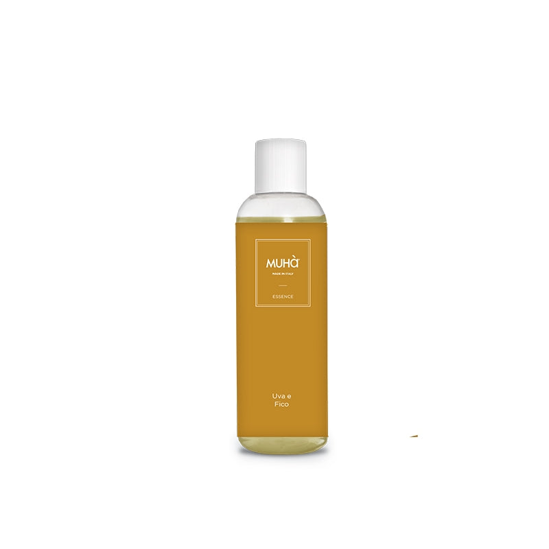 Ricarica profumatore d'ambiente con diffusore a forma di fiore e stick in fibra. UVA E FICO Fragranza fruttata con intense note d’uva e fico, accompagnate da delicati profumi di rosa, fiori d’arancio, mela e pera, danno allegria e positività. In negozio e online su tuttochic.live