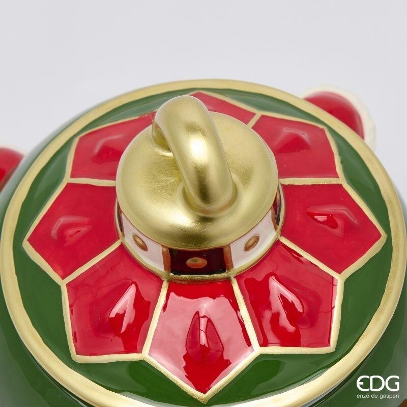 Dettaglio ravvicinato del coperchio in ceramica EDG, decorato con petali geometrici rossi e oro lucido con un gancio metallizzato dorato come pomello.