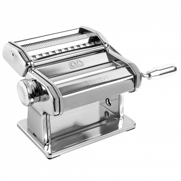 La più amata macchina manuale per la pasta fresca in casa. Icona del Design Made in Italy. Realizzata in acciaio di colore blu con rulli in lega di allumino anodizzato per alimenti. Con Atlas 150 realizzi lasagne, fettuccine, tagliolini. Atlas 150 non è lavabile in lavastoviglie! In negozio e online su tuttochic.live