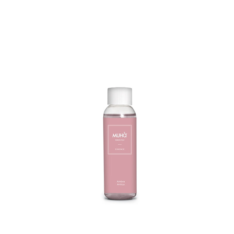 Ricarica per profumatore d'ambiente 60 ml. Info sulla fragranza ZAGARA E GARDENIA . Un’apertura fresca di fiori d’arancio su un cuore di gardenia ed un fondo di legni verdi. In negozio e online su tuttochic.live