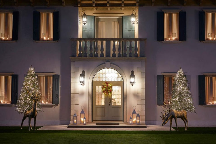 Basi per Alberi di Natale EDG – Il dettaglio che fa la differenza Non solo un supporto, ma un elemento decorativo a tutti gli effetti. In negozio e online su tuttochic.live