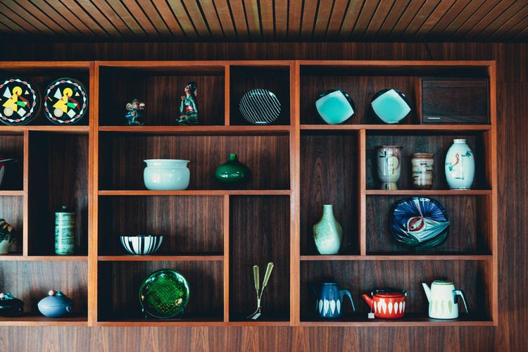 I complementi d'arredo sono indispensabili per ogni ambiente della tua casa, rivestono un ruolo fondamentale nella scelta dello stile da dare ai tuoi ambienti domestici.