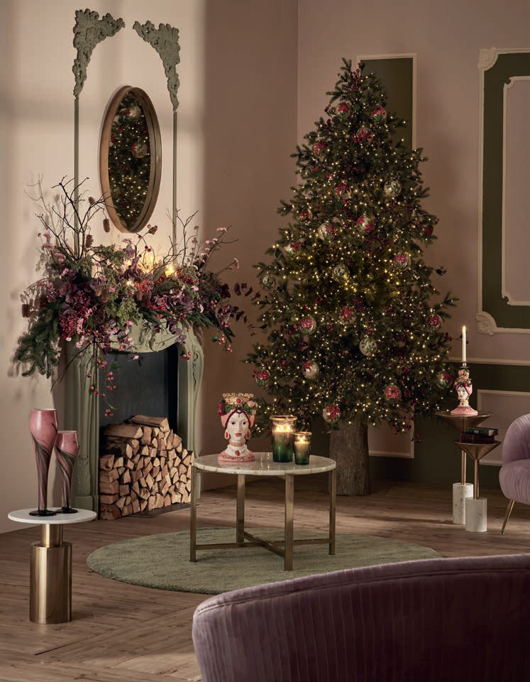 L'albero di Natale più adatto a te, scegli la dimensione, il modello, il colore in negozio e online su tuttochic.live
