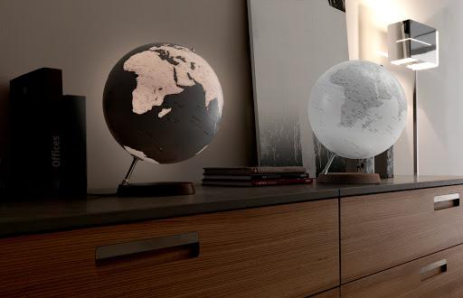 Mappamondi d'arredo luminosi e appariscenti. Un tocco particolare per arredare con gusto e personalità, scopri gli stili diversi. In negozio e online su tuttochic.live