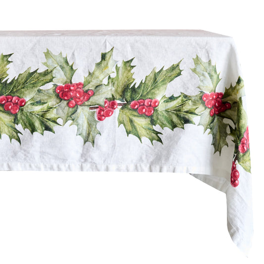 Aggiungi un tocco di eleganza natalizia alla tua casa con la tovaglia con stampa  Agrifoglio di Simple Day. Realizzata in puro lino di alta qualità. Sono disponibili 2 misure di tovaglia  Lavabile in lavatrice fino a 60° Disegnato in Italia e prodotto in Lettonia. In negozio e online su tuttochic.live