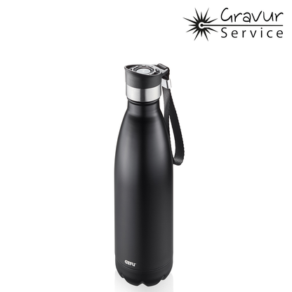 Borraccia in acciaio inossidabile a doppia parete mantiene le bevande calde per 12 ore e fredde per 24 ore. 100% ermetico, si apre e si chiude facilmente con una sola mano grazie alla pratica chiusura a pulsante. 500 ml bottiglia lavabile in lavastoviglie Ø 7,1 cm, H 27,0 cm. In negozio e online su tuttochic.live