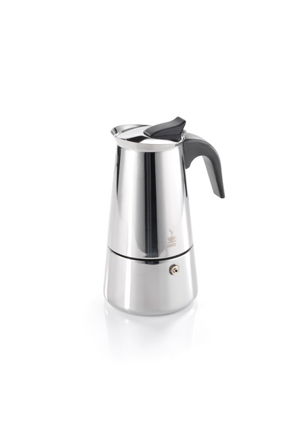 Realizzata in robusto acciaio inox, la caffettiera per espresso Emilio garantisce la massima durata e resistenza. Disponibile da 2 e 4 tazze. In negozio e online su tuttochic.live