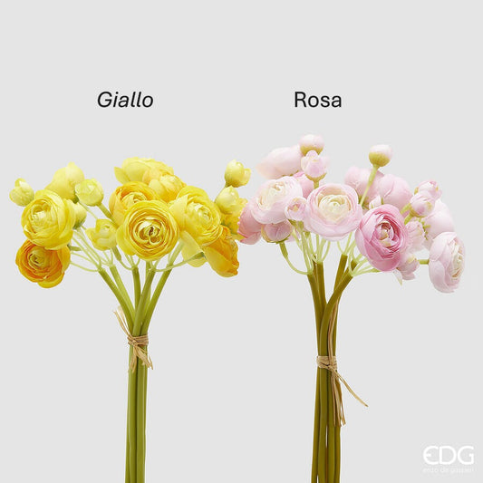 Questo bellissimo mazzo di ranuncoli artificiali, disponibile in tonalità gialla e rosa, è un must-have per il tuo spazio di vita. Dimensioni: h cm 30. In negozio e online su tuttochic.live