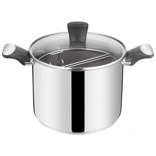 Con la Pastaiola con doppio cestello in acciaio e coperchio in vetro Unlimited, puoi cucinare facilmente e contemporaneamente diverse tipologie di pasta e verdure grazie ai suoi 2 cestelli integrati. Dimensioni: Ø 22 cm - Capacità: 4 litri. In negozio e online su tuttochic.live 