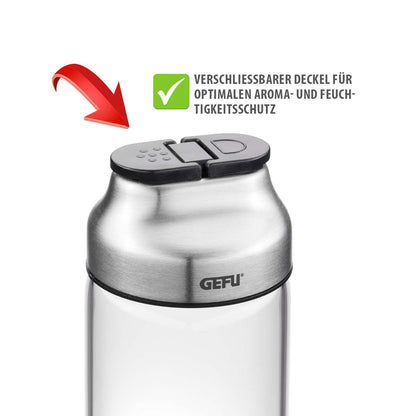 Portaspezie girevole KIPPO con 6 contenitori in vetro per spezie ed erbe apertura del coperchio a cerniera. dimensioni Ø 17,3 cm, alt. 15,8 cm• vetro borosilicato / acciaio inox pregiato / resina / silicone. In negozio e online su tuttochic.live