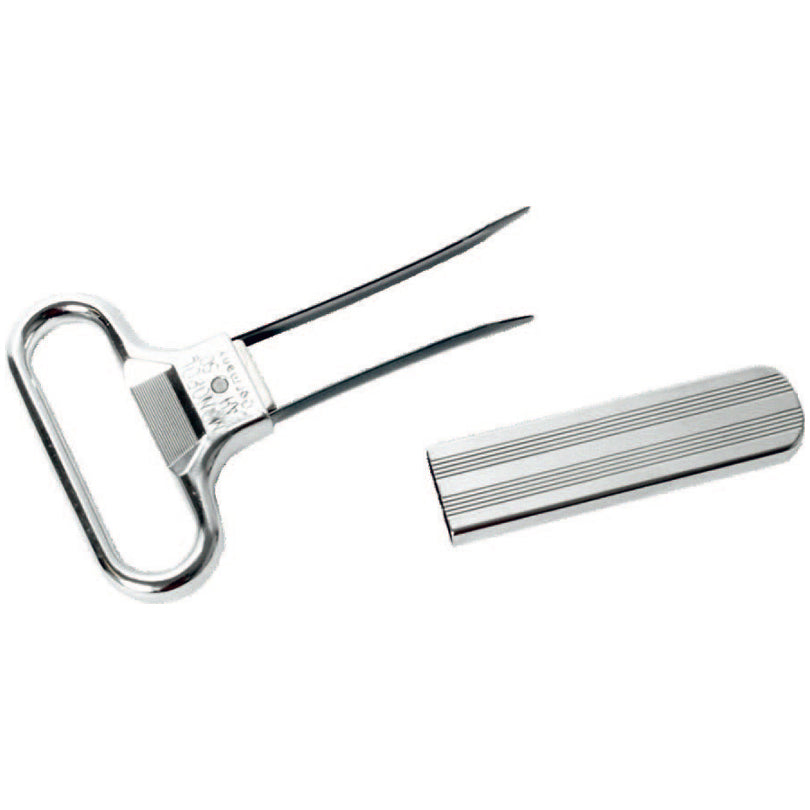 Questo pratico ausilio serve per aprire e richiudere le bottiglie con tappo in sughero. Li rilascia in un batter d'occhio senza danneggiarli. Le due molle in acciaio temprato permettono di afferrare perfettamente il tappo e di estrarlo con movimenti avanti e indietro. In negozio e online su tuttochic.live