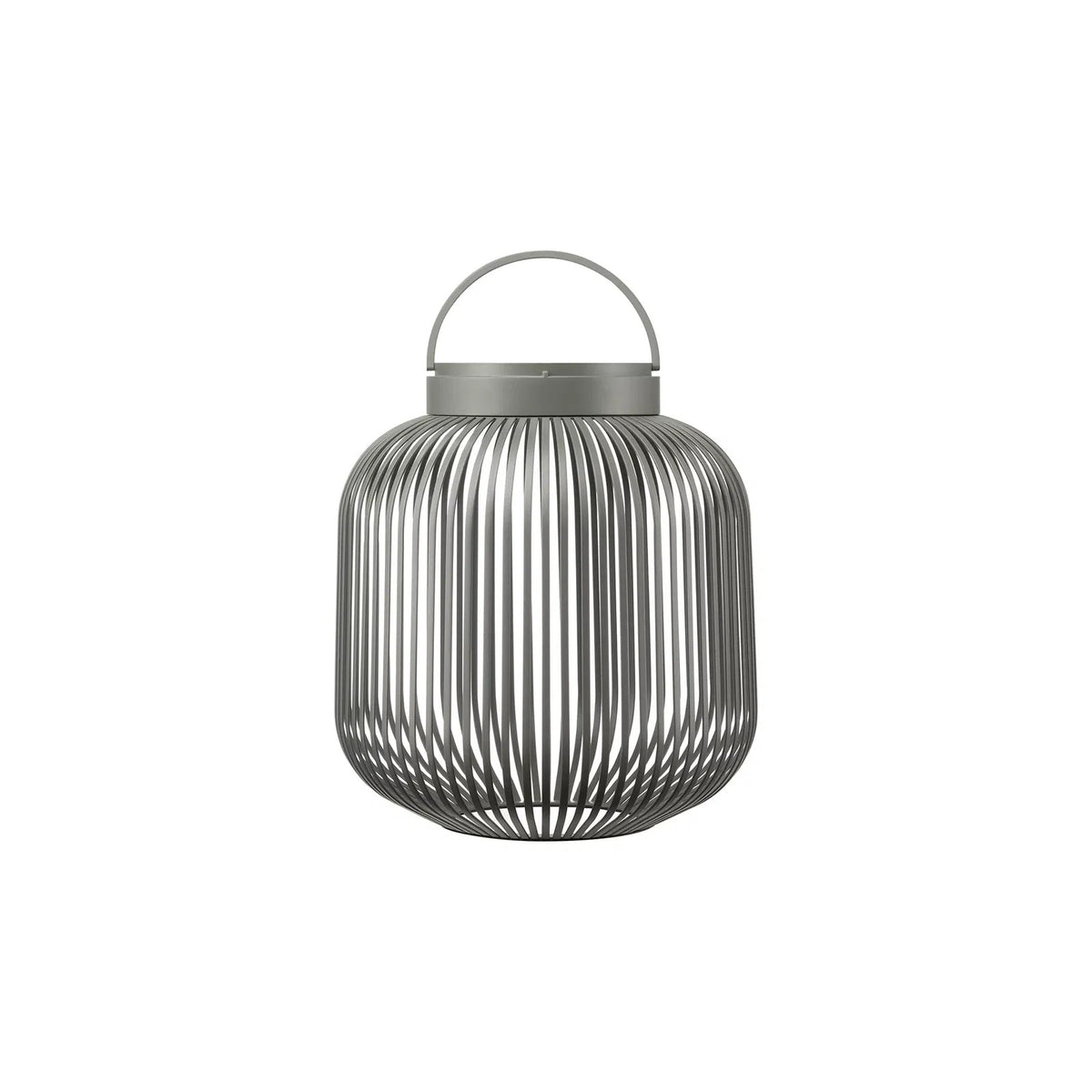 Lampada a lanterna portatile ricaricabile LITO M Blomus color Grigio Granito, con fili metallici e maniglia superiore sagomata, isolata su fondo bianco.