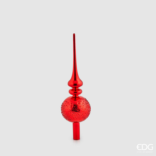 Puntale per albero di Natale in vetro soffiato color rosso lucido, altezza 31 cm, caratterizzato da lancia liscia e sfera decorata con texture a rilievo, brand EDG.