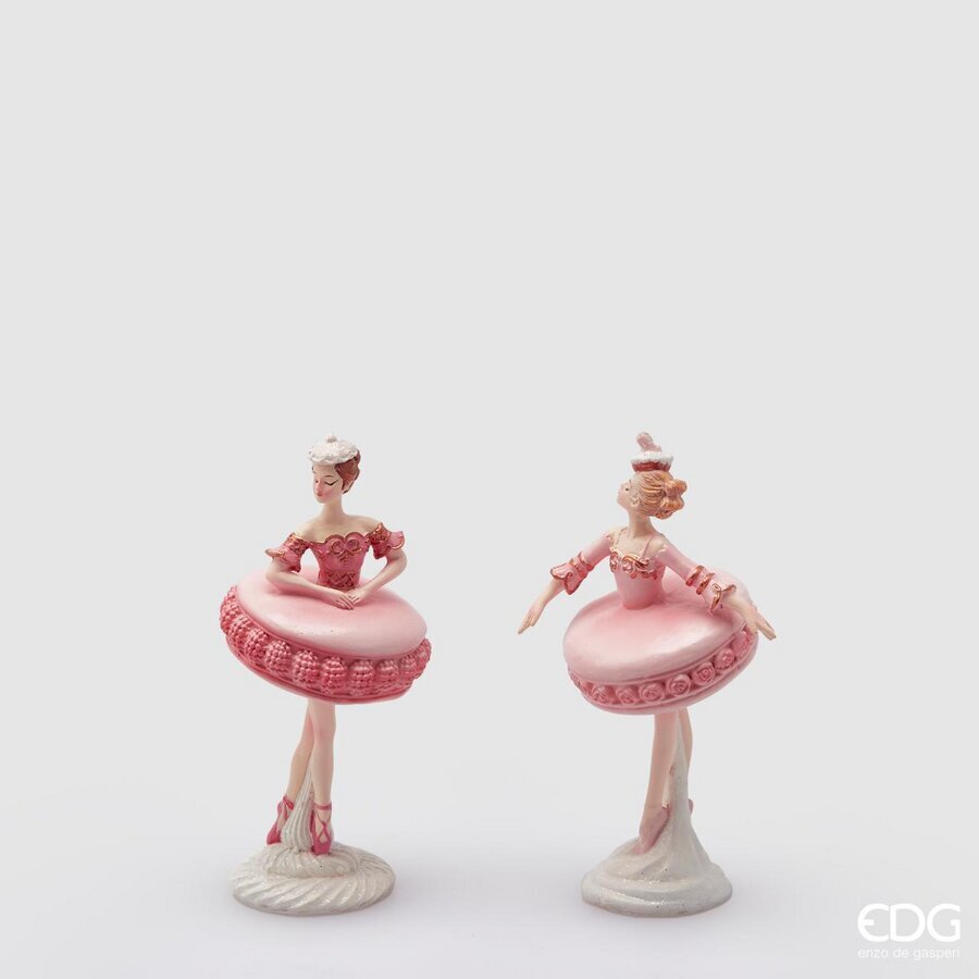 Realizzata in resina decorata con glitter. Dimensioni: cm 5 x 13 h. In negozio e online su tuttochic.live    