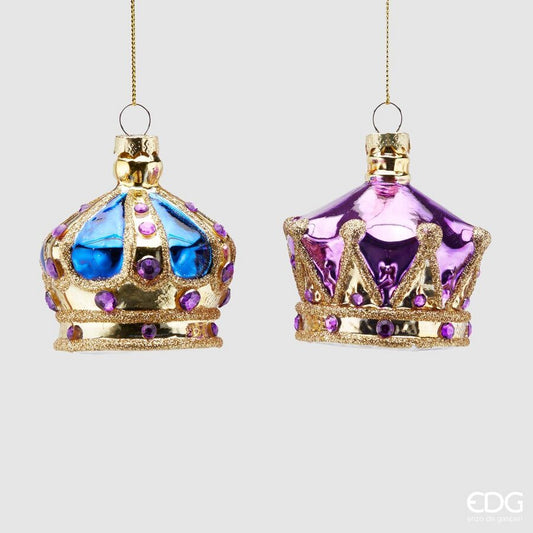 Realizzata in vetro, strass in plastica e glitter dorato Dimensioni: cm 6 x 8 h. In negozio e online su tuttochic.live