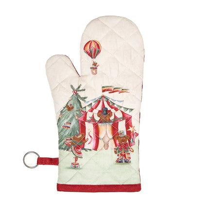 Il Guantone da forno "Bear Wonderland" è un prodotto di lusso, realizzato in morbido cotone e caratterizzato da un delizioso decoro natalizio ispirato al magico mondo del circo. Sarà il compagno perfetto per le tue attività culinarie durante le festività.  Dimensioni: cm 19 x 32. In negozio e online su tuttochic.live