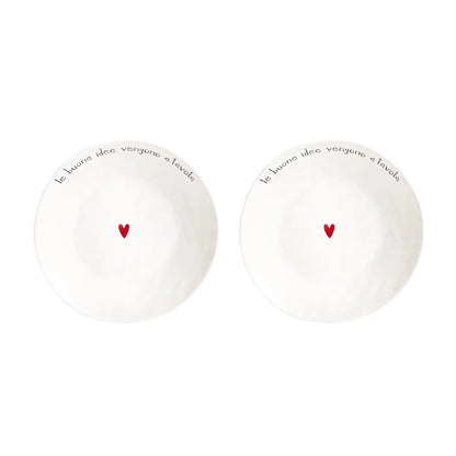 Set di 2 piatti fondi in gres porcellanato, resistenti e decorati con una frase divertente. lavabili in lavastoviglie Dimensioni: cm Ø 19,5 x h 5. In negozio e online su tuttochic.live