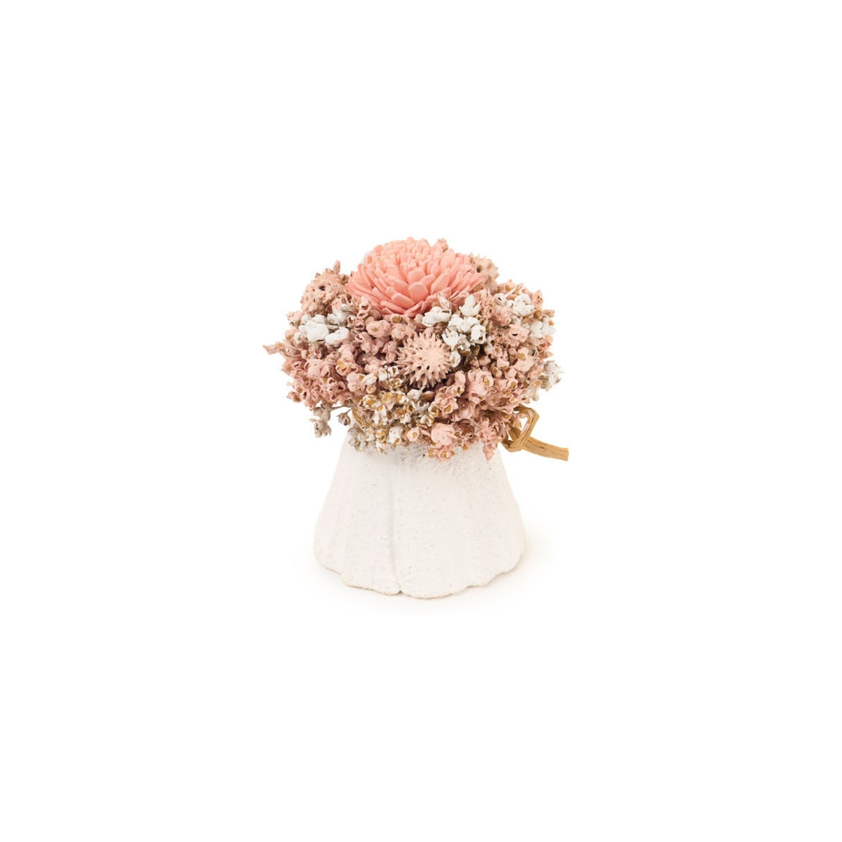 Arricchisci la tua tavola con il Segnaposto con fiori in carta La Vie en Rose! Dimensioni: cm 7x7x9 h. In negozio e online su tuttochic.live