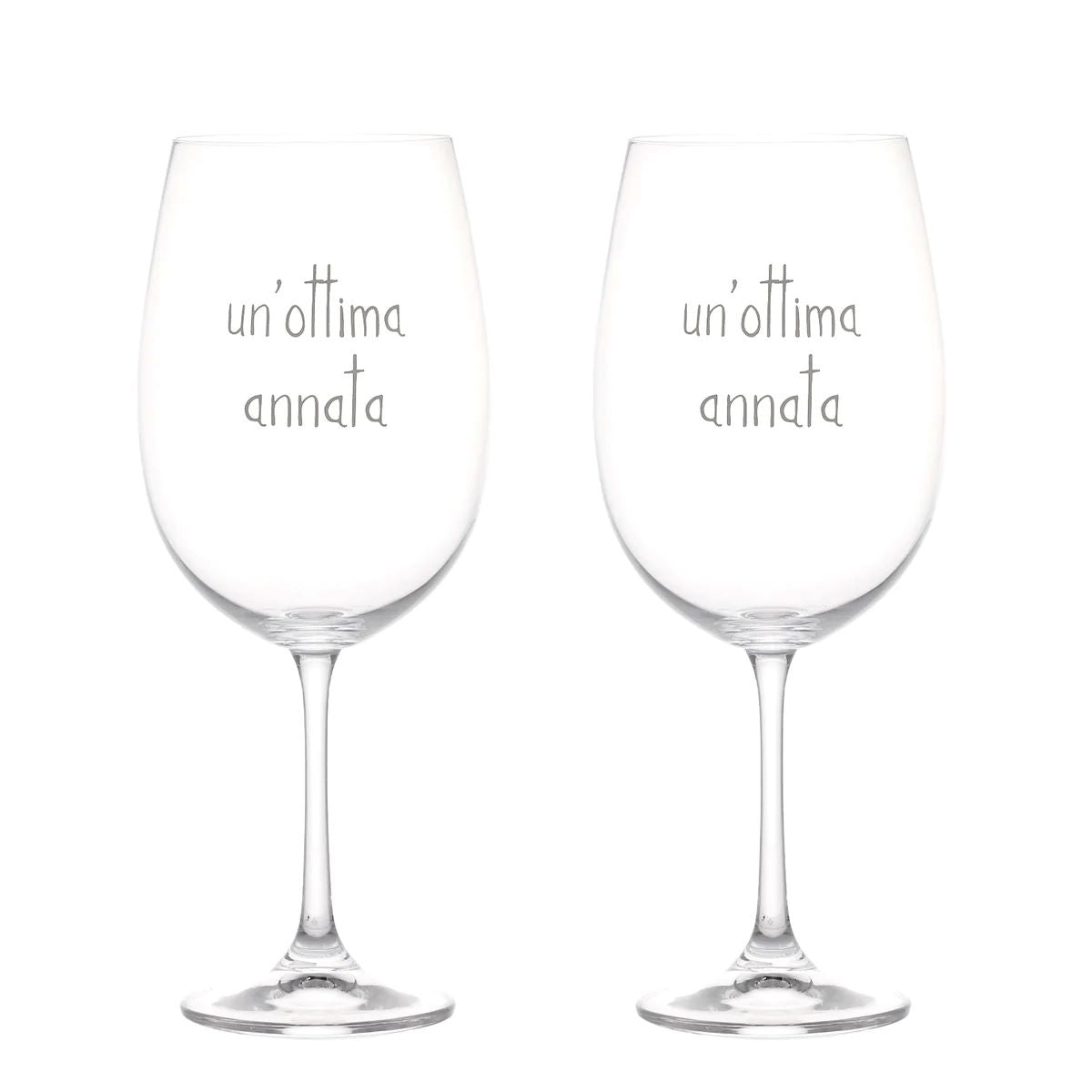 Goditi i tuoi vini preferiti con un tocco di classe grazie a questo set di 2 calici da degustazione in vetro cristallino. Perfetto per un regalo o per te stesso. Set di 2 calici 64 cl Altezza 24 x 9,8 cm. Disegnato e prodotto in Italia. In negozio e online su tuttochic.live