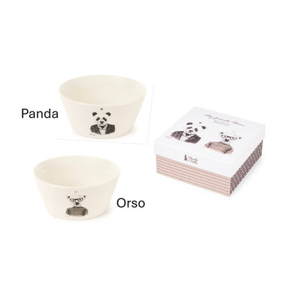 Porta un po' di allegria nella tua cucina con la Tazzona o Ciotola in porcellana "My Friend's Home"! Dimensioni: 13.7×9.4×6.4 cm. In negozio e online su tuttochic.live