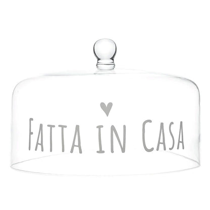 Proteggi i tuoi dolci, torte, frutta e antipasti salati con la nostra campana con decoro "Fatta In Casa". Goditi la freschezza e la protezione dei tuoi cibi grazie a questo pratico accessorio per la cucina. presentati e serviti in modo ottimale. Dimensioni: cm Ø 28,5 x 14,5 h. In negozio e online su tuttochic.live
