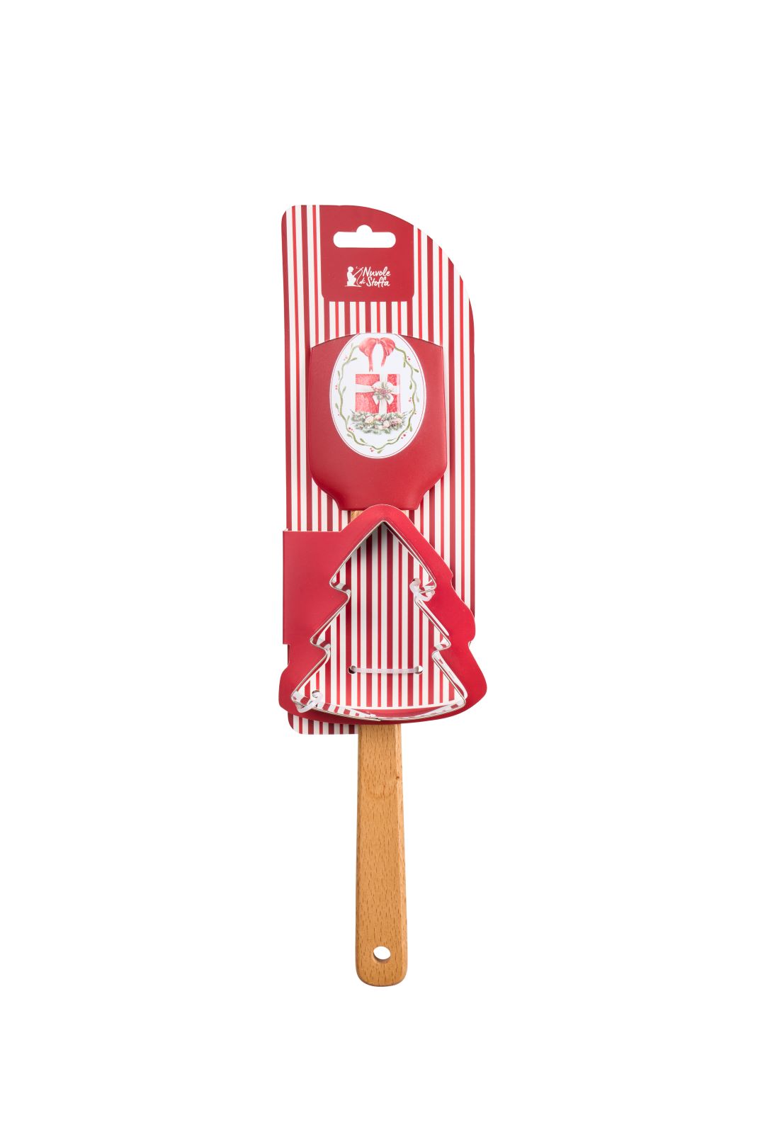 Set regalo natalizio da pasticceria Magic Noel di Nuvole di Stoffa composto da una spatola leccapentole in silicone rosso con manico in legno naturale e uno stampino tagliabiscotti in acciaio a forma di albero di Natale con fiocco a quadri, Tutto Chic.