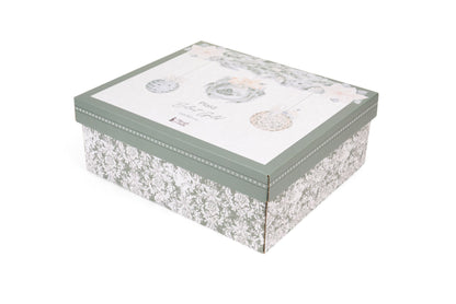 Scatola regalo rigida coordinata per il Plaid Silent Gold di Nuvole di Stoffa, con texture damascata grigio-verde e coperchio illustrato, Tutto Chic.