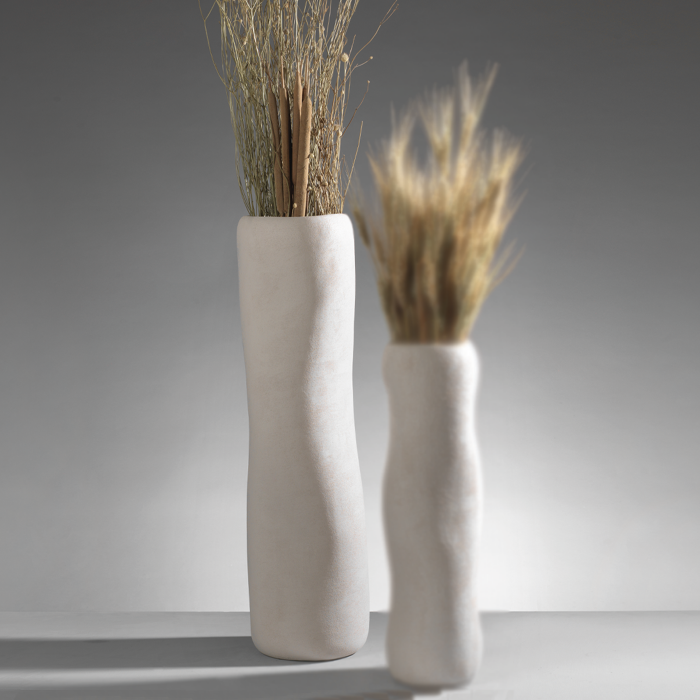 Vaso da terra in ceramica opaca bianca Mascagni Casa Ø 19 x H 76,5 cm con rami rosa decorativi

