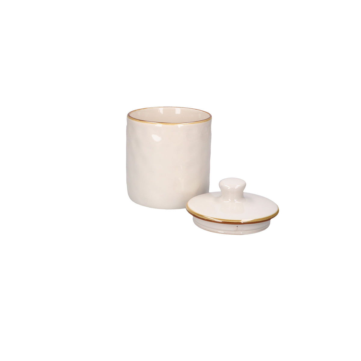 Contenitore barattolo ermetico in gres porcellanato di colore avorio. Dimensioni: cm Ø 10,7 x 14,5 h - 600 ml Concerto, con le sue tonalità iconiche e forme materiche, arriva anche in cucina grazie alla nuova collezione di Barattoli. Oggetti funzionali dal sapore contemporaneo. In negozio e online su tuttochic.live 