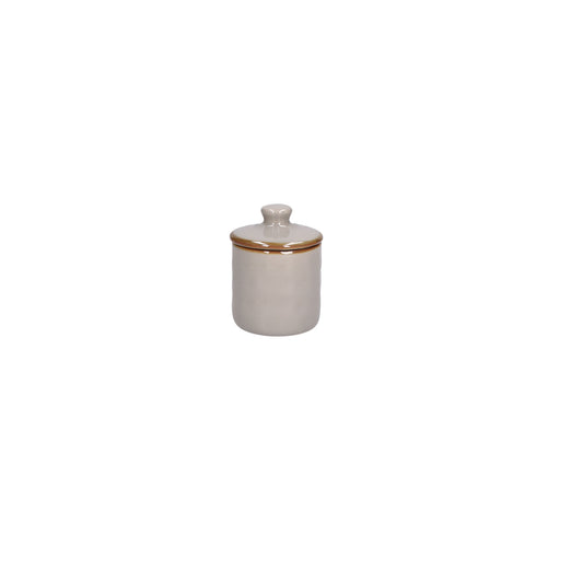 Contenitore barattolo in gres porcellanato di colore grigio perla. Dimensioni e capacità: 200 ml Concerto, con le sue tonalità iconiche e forme materiche, arriva anche in cucina grazie alla nuova collezione di Barattoli. Oggetti funzionali dal sapore contemporaneo. In negozio e online su tuttochic.live 