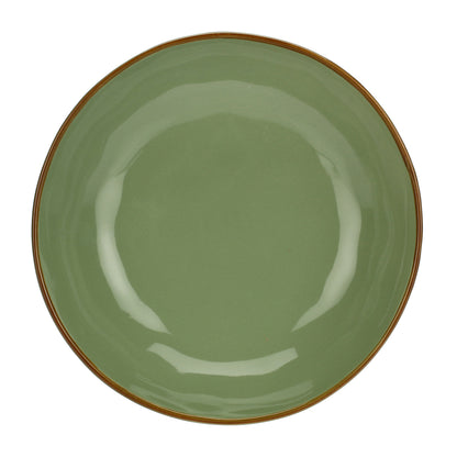 Piatto fondo di colore verde oliva della linea Concerto. Materiale: Stoneware Dimensioni: Ø 21 cm Lavabile in lavastoviglie. In negozio e online su tuttochic.live