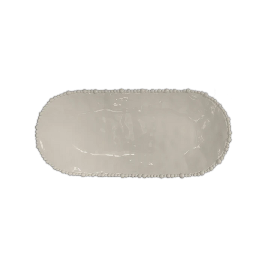 Piatto a Servire ovale in melamina di colore tortora dell'innovativa collezione Joke. Tonalità pastello e caratteristico bordo rivestito di micro sfere ornamentali fanno della linea in melamina un ottimo alleato per la tavola. Dimensioni: 53 x 24 cm. Lavabile in Lavastoviglie. In negozio e online su tuttochic.live