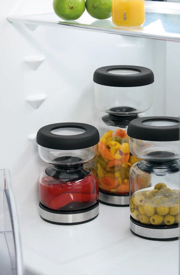 Barattolo scolante LAVINA di GEFU in vetro borosilicato con sistema a doppia camera, disponibile in due misure (900ml e 1300ml).