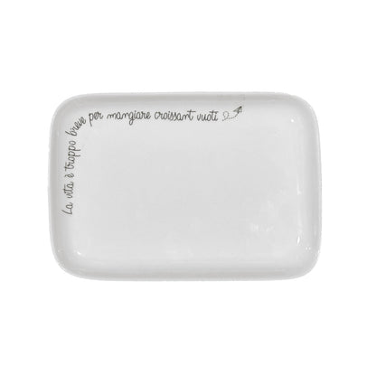 Piattino rettangolare in porcellana bianca. Una collezione composta da oggetti funzionali dal design moderno. cm 22 x 15. In negozio e online su tuttochic.live