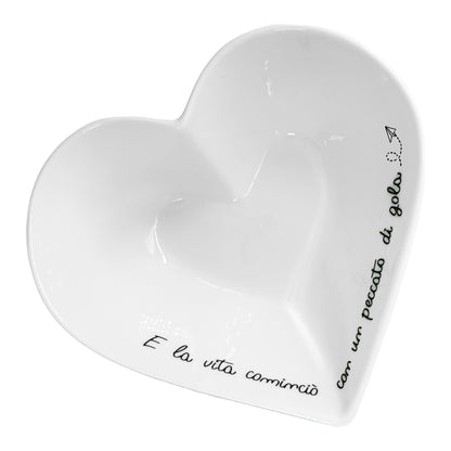 Coppetta a forma di cuore per alimenti in porcellana bianca decorata. cm Ø 13 x h 5,5. In negozio e online su tuttochic.live