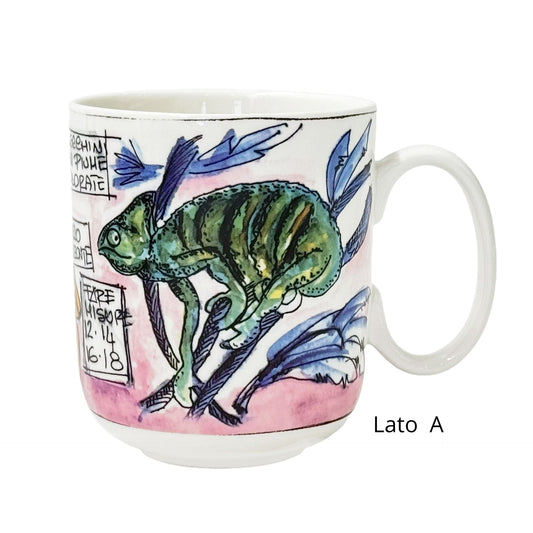 Mug in porcellana bianca con decoro Camaleonte Giovanni Raspini, vista frontale.