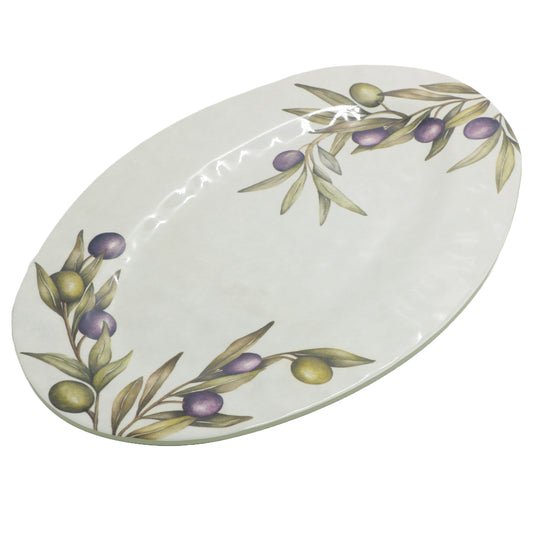 Vassoio ovale in melamina con decoro di foglie e frutti d'ulivo. La melamina, un materiale resistente, leggero, altamente igienico e di facile manutenzione. Dimensioni singolo piatto: cm Ø 45 x 30 x h 2. Lavabile in lavastoviglie. Non Utilizzabile in microonde e in forno tradizionale. In negozio e online su tuttochic.live