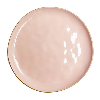 Piatto frutta di colore rosa cipria della linea Concerto. Materiale: Stoneware Dimensioni: Ø 20 cm Lavabile in lavastoviglie. In negozio e online su tuttochic.live