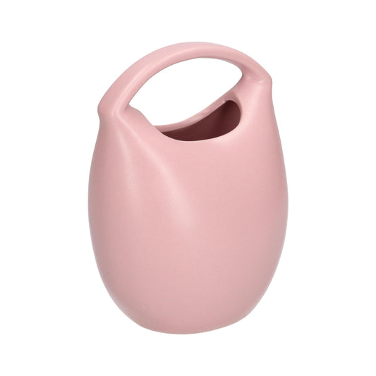 Vaso a forma di borsa in gres dai colori pastello che si abbinano facilmente ad ogni ambiente. I l social trend della borsetta ispira queste collezioni, che vogliono essere un omaggio alla moda sfiziosa e disimpegnata che entra in casa a portare leggerezza. cm  13.5 x 10 x 18 h. In negozio e online su tuttochic.live