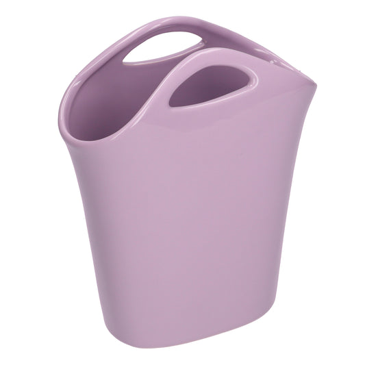 Vaso a forma di borsa in gres dai colori pastello che si abbinano facilmente ad ogni ambiente. Dimensioni: cm 19 x 8.5 x 23 h. In negozio e online su tuttochic.live