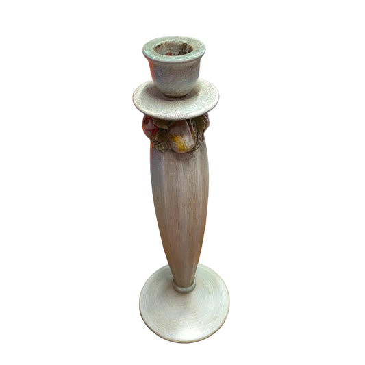 Portacandela in ceramica Bosa Ceramiche collezione Melrose, base verde con decoro di frutta in rilievo, design artigianale vintage Made in Italy, Tutto Chic.