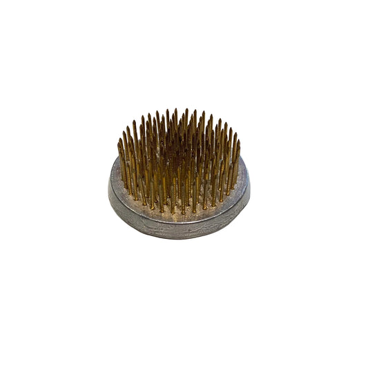 Kenzan reggifiori circolare in metallo con spilli in ottone per composizioni floreali Ikebana, diametro 54mm, Tutto Chic.