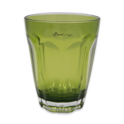 Set 6 bicchieri acqua in acrilico di colore verde trasparente della delicata collezione Aqua. Le perfette linee classiche trovano spazio ed espressione in oggetti capaci di coniugare la seduzione di un design raffinato. Dimensioni: Ø 9.5 cm, H 12 cm Lavabile in lavastoviglie. In negozio e online su tuttochic.live