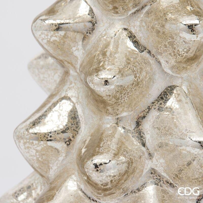 Primo piano della texture a rilievo e della finitura anticata tipo mercury glass con sfumature argentee del pino in vetro EDG Enzo De Gasperi.