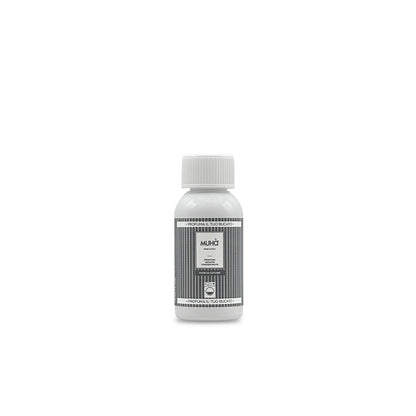 Prodotto profuma bucato concentrato che dona ai tuoi capi un profumo persistente e duraturo nel tempo. Non contiene parabeni. FIORI DI COTONE Fragranza delicata e soave con note di bergamotto unite ad un cuore fiorito di mughetto, vaniglia, ylang ylang e rosa. In negozio e online su tuttochic.live