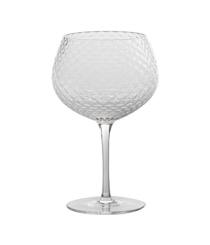 Set di 4 calici balloon soffiati a bocca e lavorati a mano in vetro sonoro superiore senza piombo. Collezione Veneziano Mixology, gli articoli di questa collezione si caratterizzano per la trasparenza. Design Federico de Majo 2023Dimensioni: Ø 10,8 x h 17,5 cm Capacità: 52 cl. In negozio e online su tuttochic.live