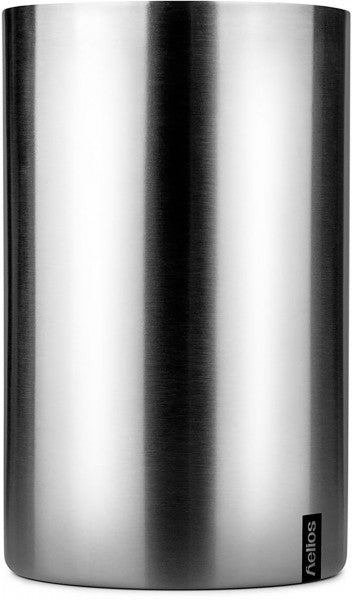 Il refrigeratore per bottiglie in acciaio inox a doppia parete mantiene le bottiglie per bevande a una temperatura piacevolmente fresca per lungo tempo. Freeze U ha una forma classica e può essere facilmente messo in lavastoviglie per la pulizia. Dimensioni: ø cm 12, altezza cm 19,5. In negozio e online su tuttochic.live