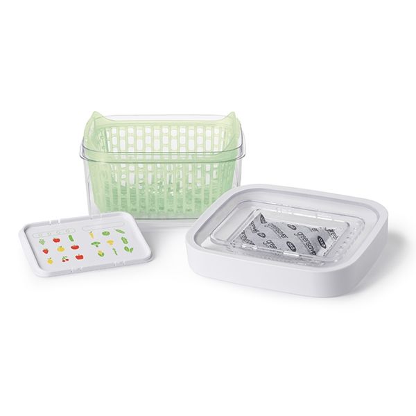 Contenitore ermetico con sistema di conservazione dei prodotti alimentari ai carboni attivi e cestello removibile che favorisce un corretto flusso d’aria le bocchette di ventilazione mantengono l’umidità ottimale all’interno del contenitore. Questo contenitore da 1,5 litri. In negozio e online su tuttochic.live